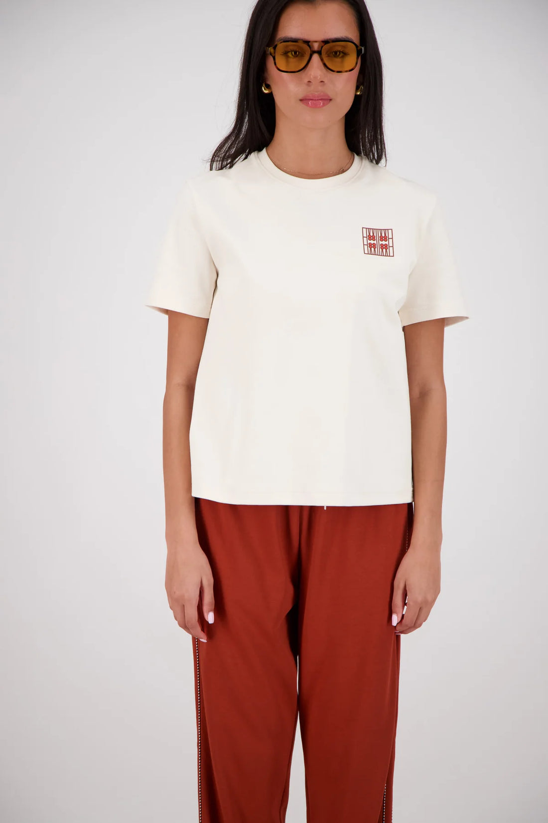 Jasmine Alexa Back Home Tshirt Oatmeal