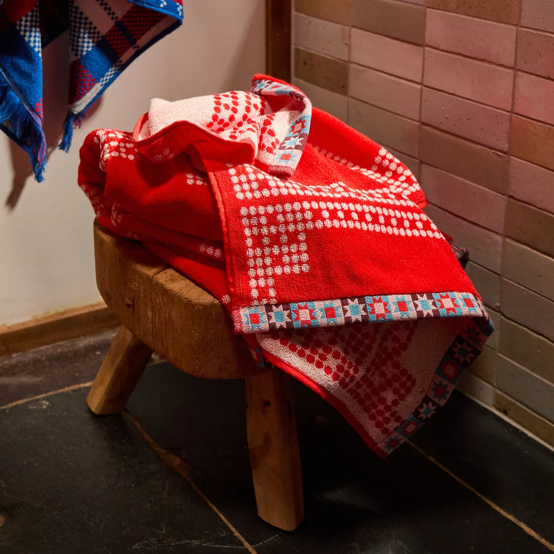 Sage x Clare Bonny Bath Sheet Poppy