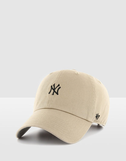 New York Yankees Khaki/Black Base Runner &
