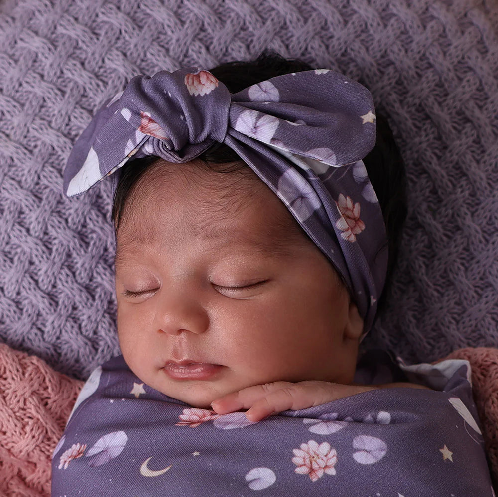 Snuggle Hunny Organic Topknot Midnight Swan