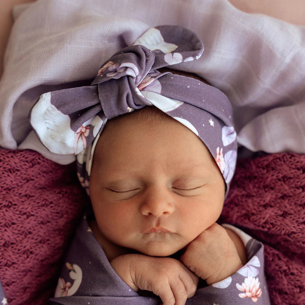 Snuggle Hunny Organic Topknot Midnight Swan