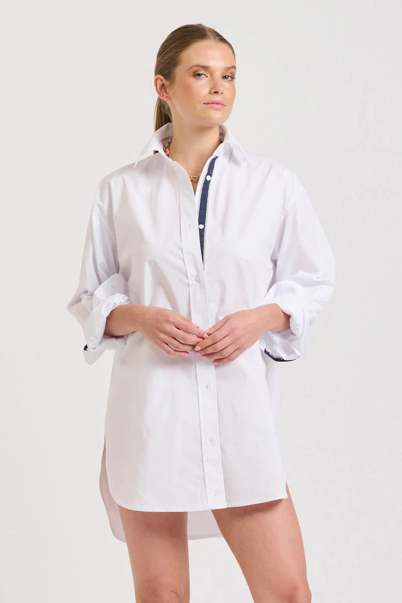 The Boyfriend Shirt White/Navy Trim