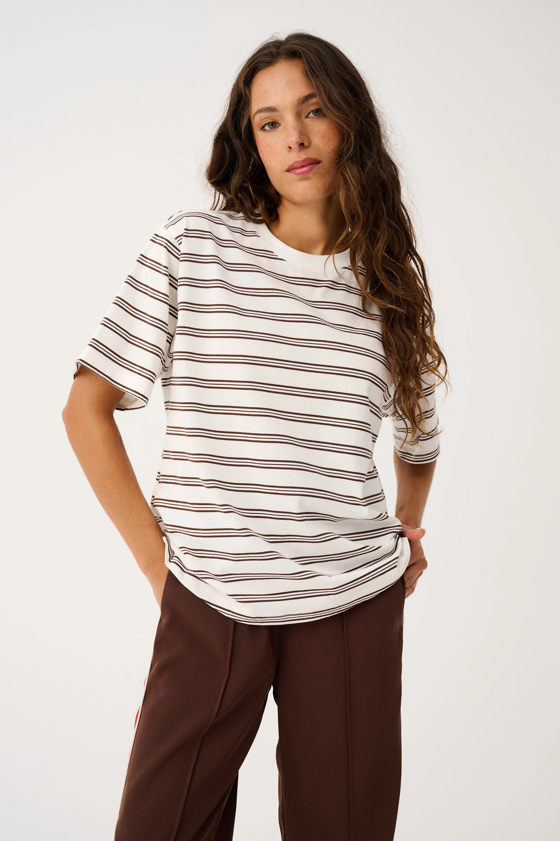 Cartel &amp; Willow Jayde Tee Truffle Stripe